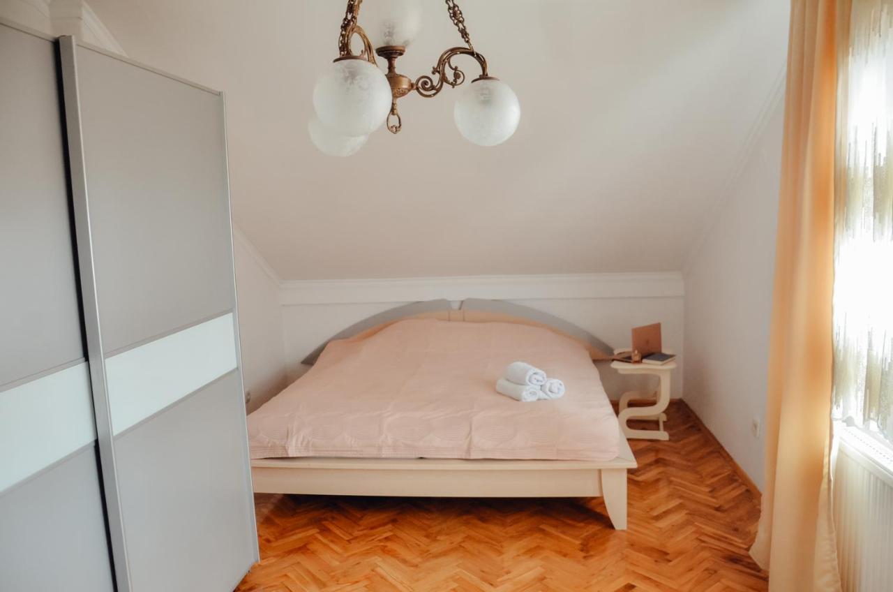 Vila Petunija Сйеница Екстериор снимка